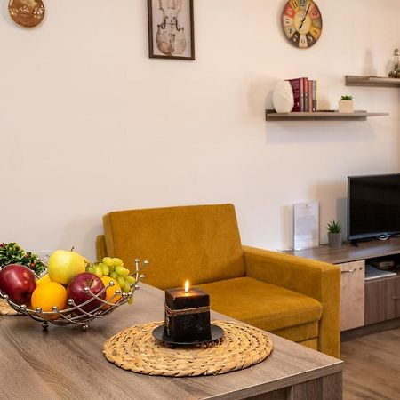 Luxor Apartment Βέλινγκραντ Εξωτερικό φωτογραφία