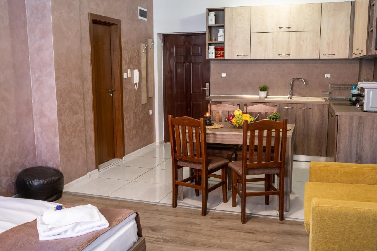 Luxor Apartment Βέλινγκραντ Εξωτερικό φωτογραφία
